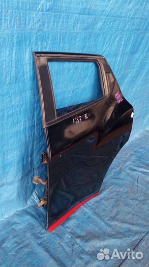 Дверь задняя левая Nissan Juke