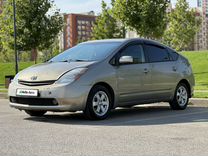 Toyota Prius 1.5 CVT, 2006, 250 095 км, с пробегом, цена 629 000 руб.