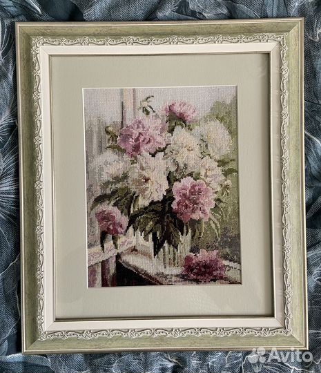 Картина вышитая крестом