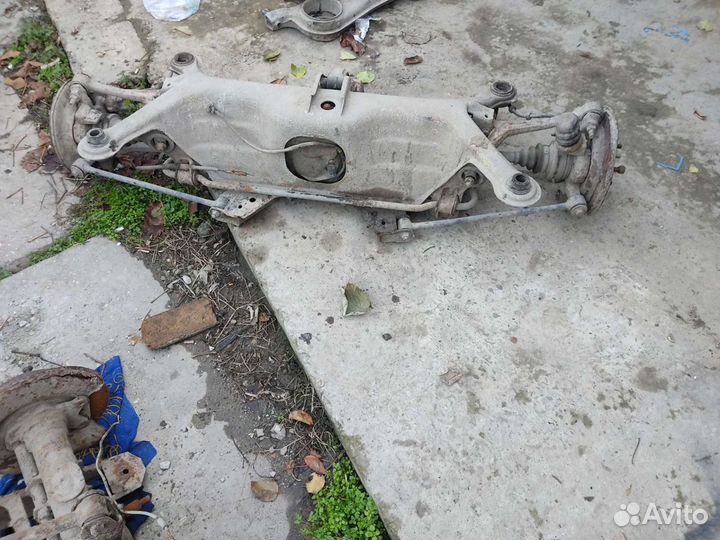 Мост мульт линк на Вольво 960.760.независимая