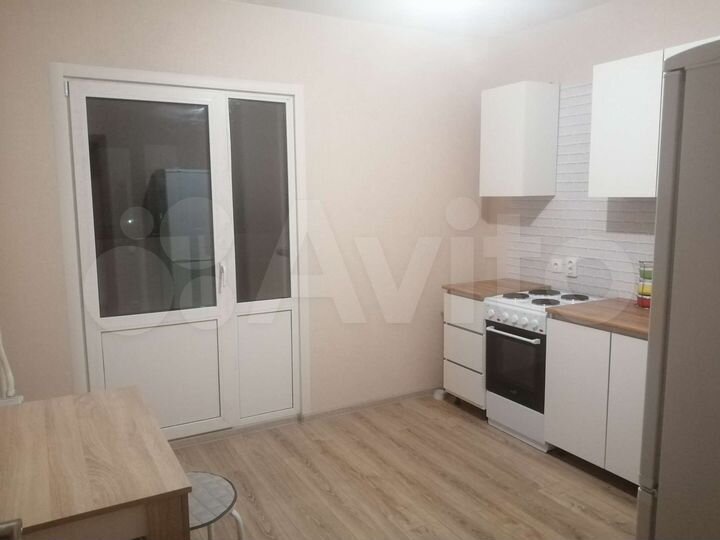 1-к. квартира, 40 м², 4/17 эт.