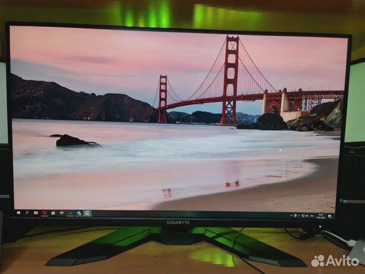 Монитор gigabyte M32U 4k 144Hz
