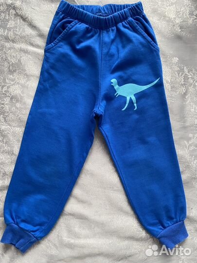 Спортивные брюки