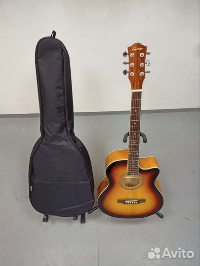 Акустическая гитара