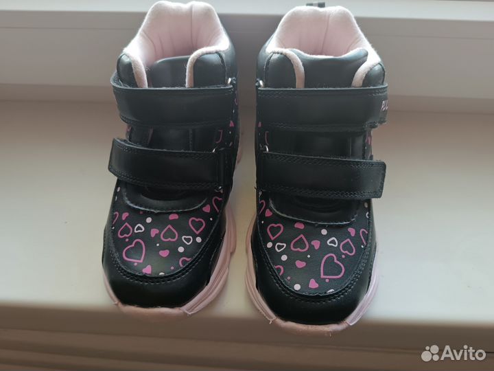 Ботинки на девочку