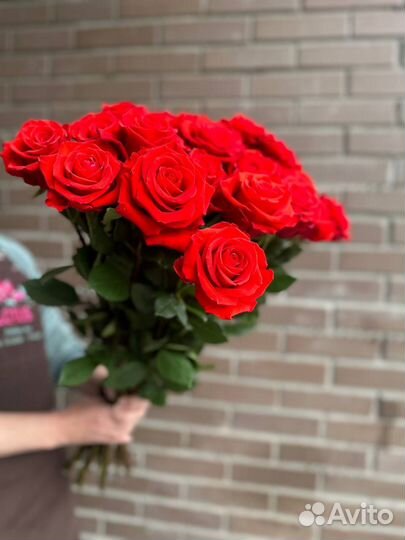 Цветы / Розы 25 51 101 / Букеты с доставкой