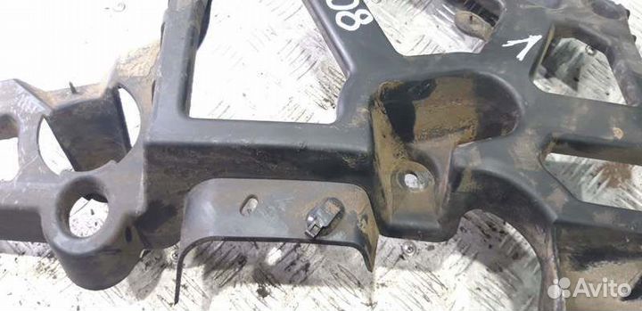 Кронштейн заднего бампера левый Renault Megane 3