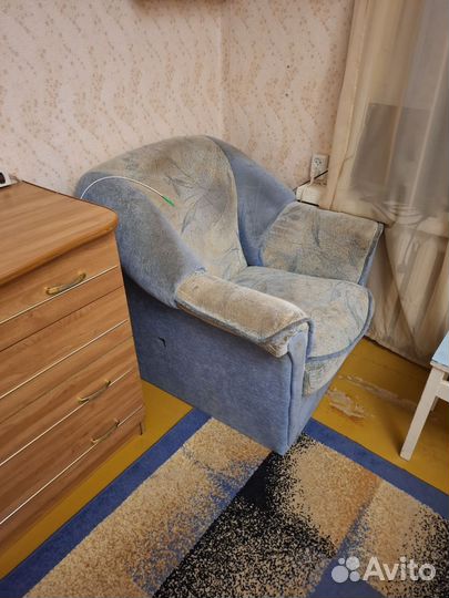 Диван и кресло