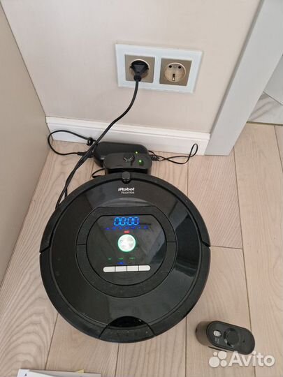 Робот пылесос Irobot Roomba 700 series