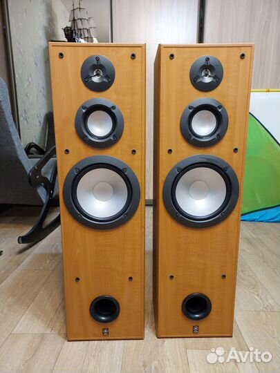 Колонки Yamaha NS-8390
