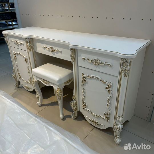 Спальный гарнитур Флоренция