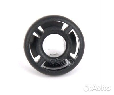 Втулка упора капота ford 1 470 846 1 470 846 ford