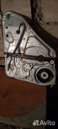 Моторчик стеклоподъемника volkswagen polo