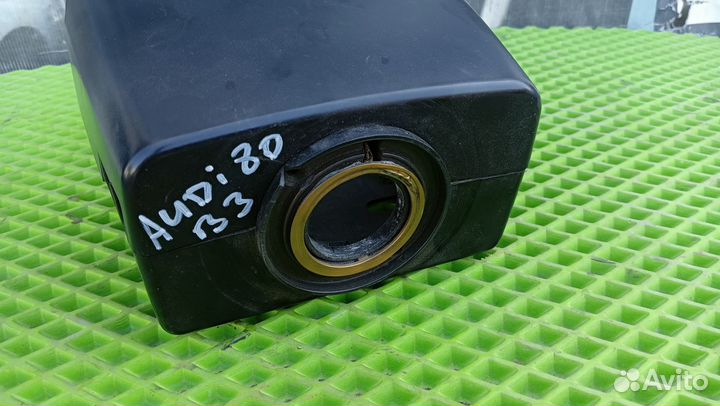 Подрулевой пластик Audi 80 B3