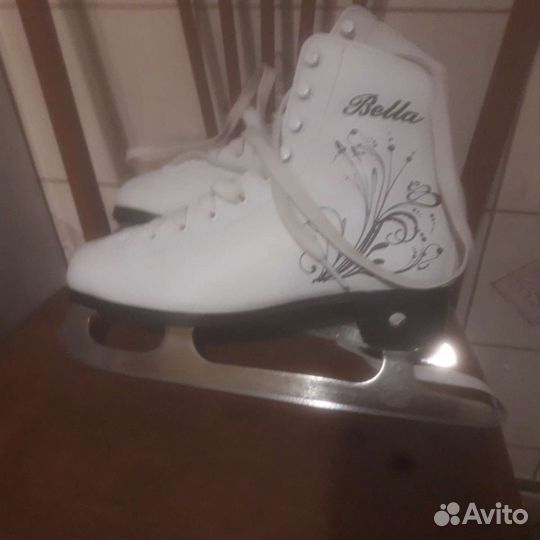 Коньки новые