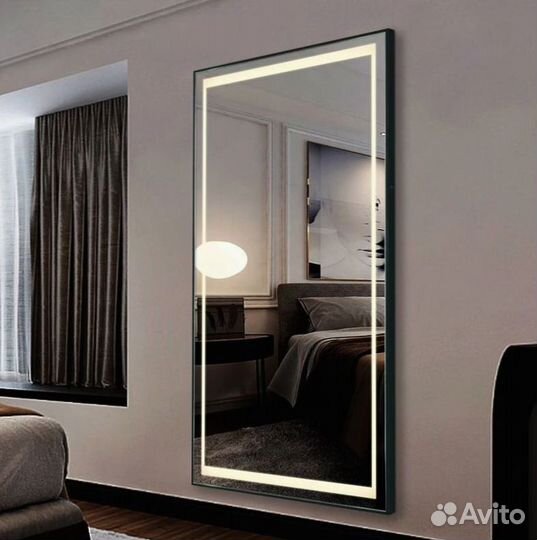 Зеркало настенное