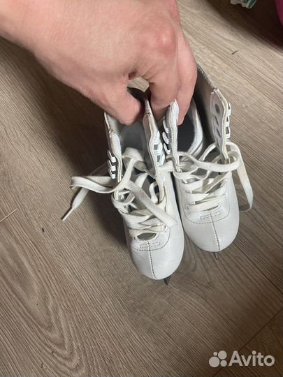 Коньки детские 25-26 размер