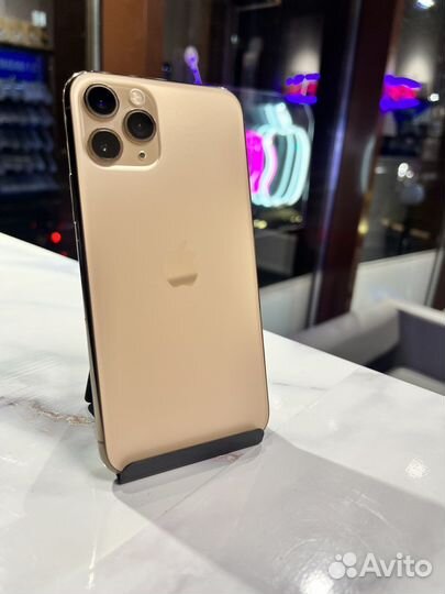 iPhone 11 Pro, 64 ГБ
