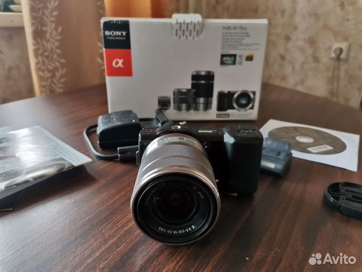 Видеокамера Sony NEX-5n