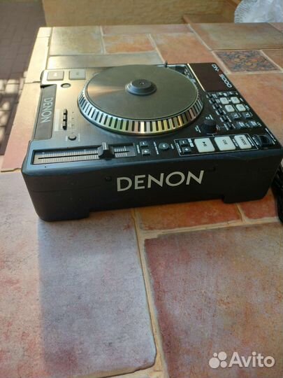 DJ CD-проигрыватель Denon DN-S5000