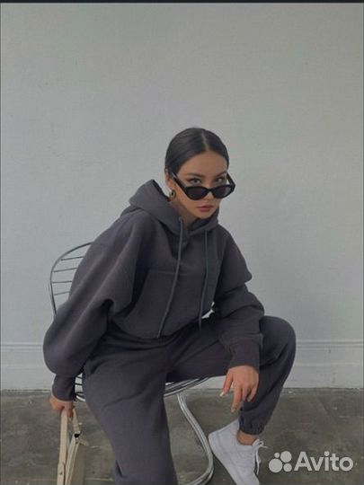 Спортивный костюм женский новый 44-46