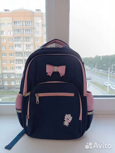Школьный рюкзак