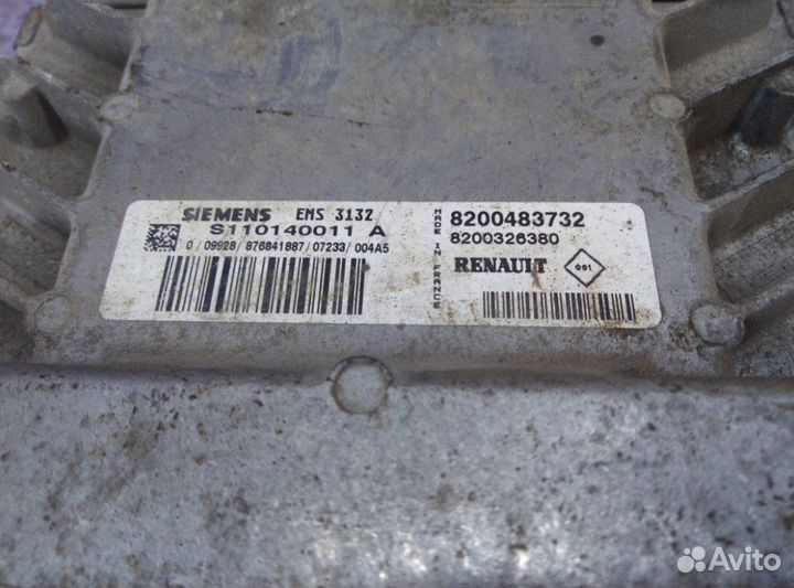 Блок управления двигателем эбу Логан 1.6 8V K7M710