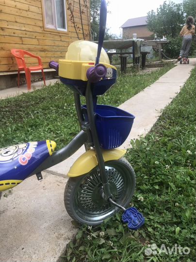 Велосипед трех колесный