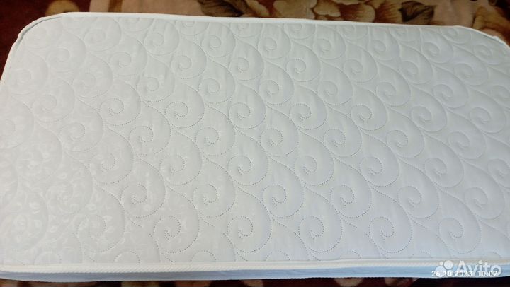 Матрас + наматрасник детский 120 *60
