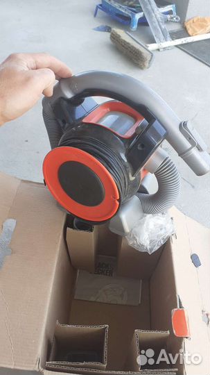 Автомобильный пылесос black decker