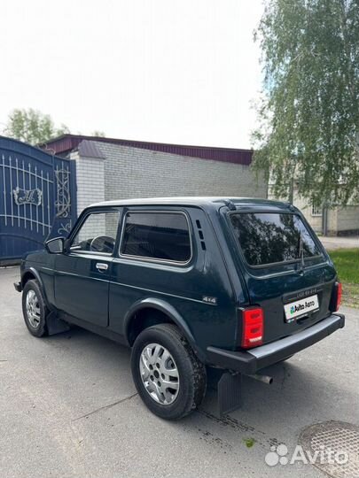 LADA 4x4 (Нива) 1.7 МТ, 2009, 181 000 км