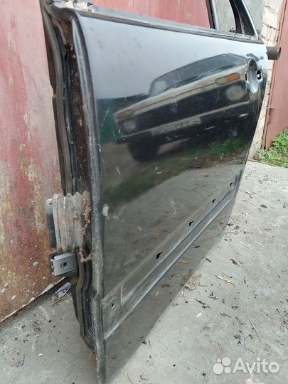 Дверь задняя левая mercedes w210 седан