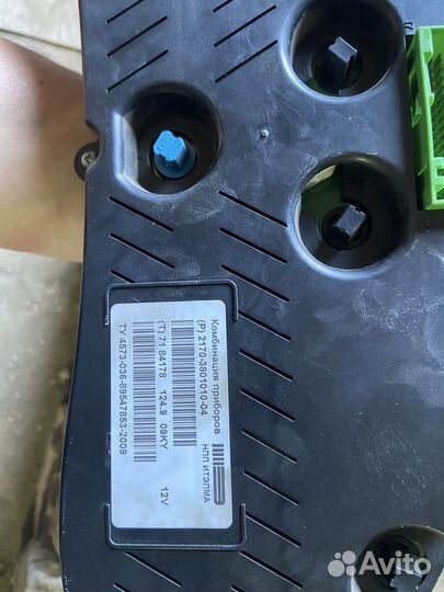 Щиток приборов priora 1