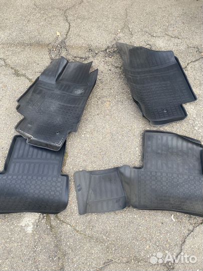Ковры в салон автомобиля