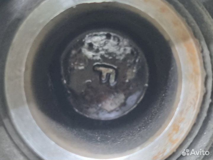 Суппорт задний правый Hyundai Sonata NF