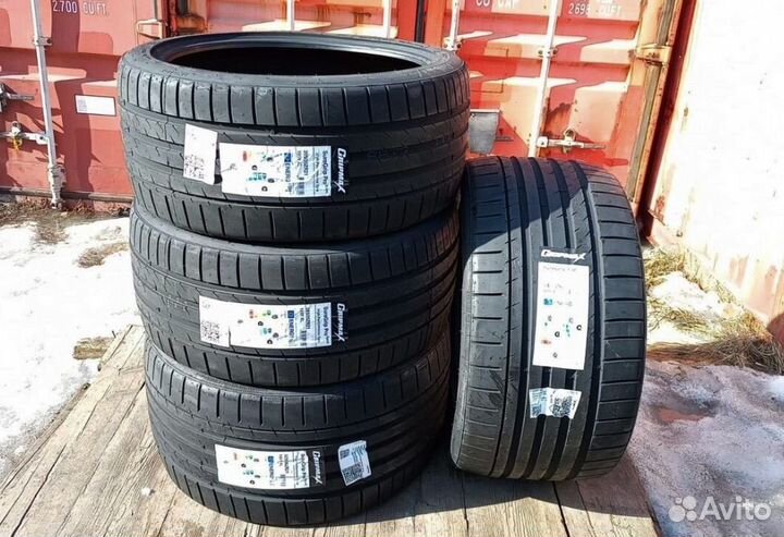 Gripmax SureGrip Pro Sport 285/35 R21 и 325/30 R21 108Y