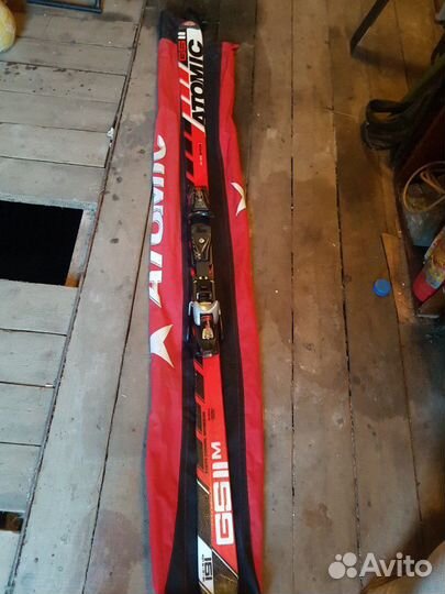 Горные лыжи atomic