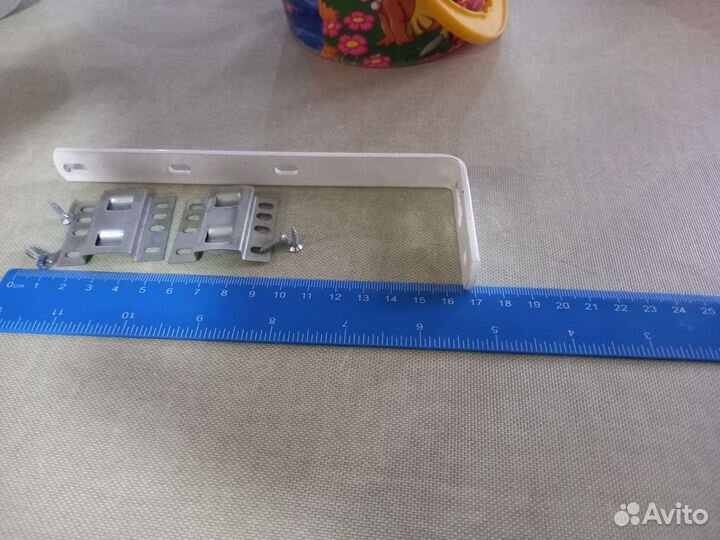 Кронштейн для карниза