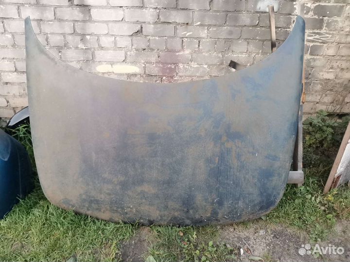 Капот на ваз 2110