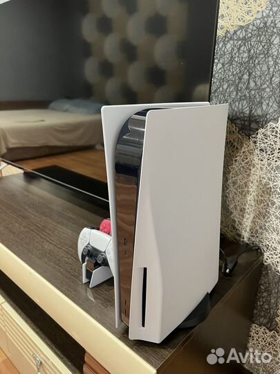 Sony PlayStation 5 с дисководом