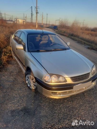 Toyota Avensis 1.6 МТ, 1998, 440 000 км