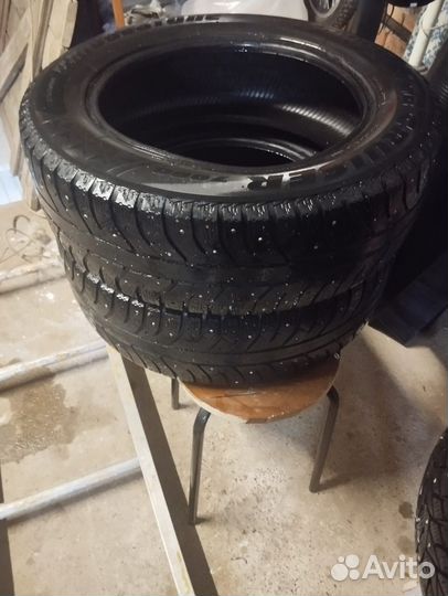 Bridgestone Blizzak Spike-02 185/65 R15