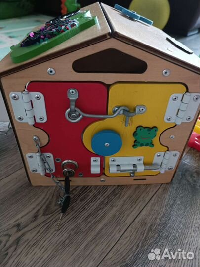 Развивающие игрушки