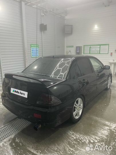 Mitsubishi Lancer 2.0 МТ, 2006, 318 000 км