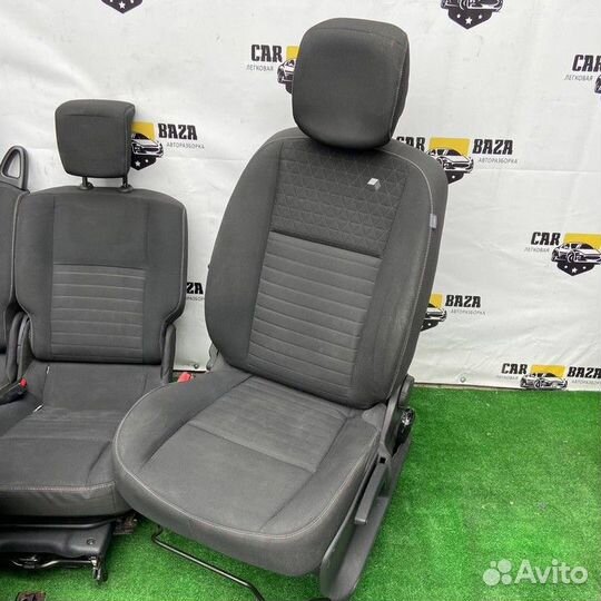 Сиденье салонное комплект Renault Scenic