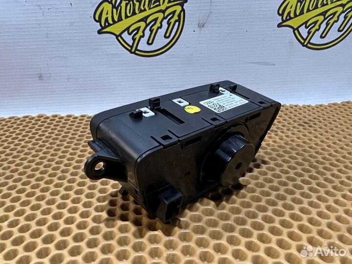 Блок управления светом фар Audi A4 B9 A5 8W