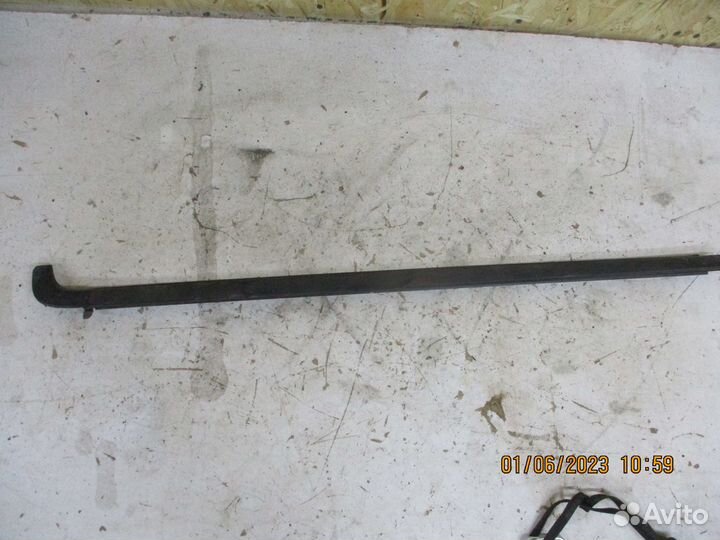 Бархотка двери Форд Рейнджер 2 (2006-2011)