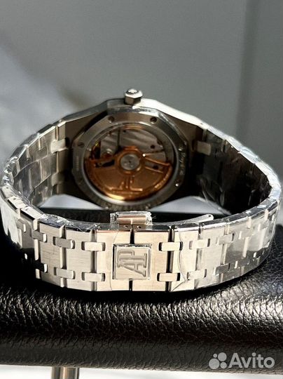 Часы женские Audemars piguet royal oak