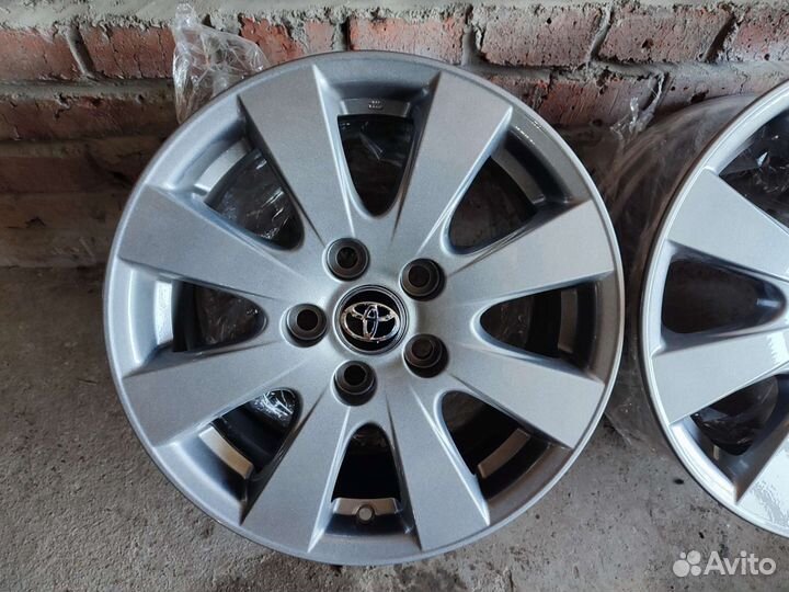 Оригинальные диски Toyota Camry R16 5х114.3