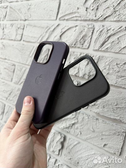 Кожаные чехлы на iPhone 14 Pro MagSafe